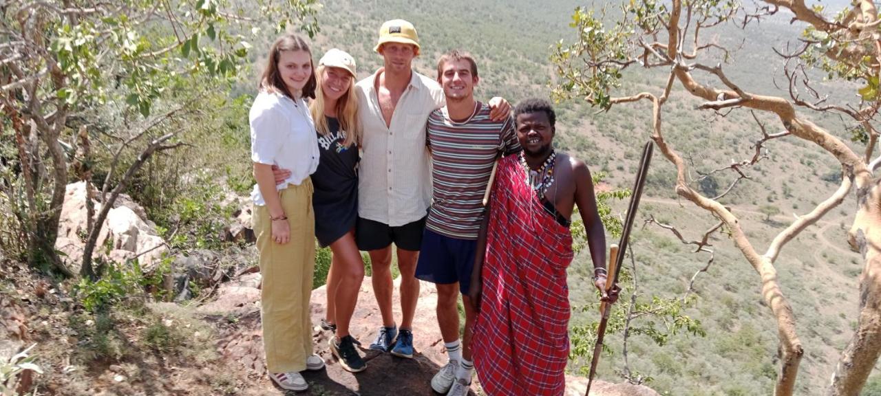Maasai Homestay Camping Sekenani Exteriör bild