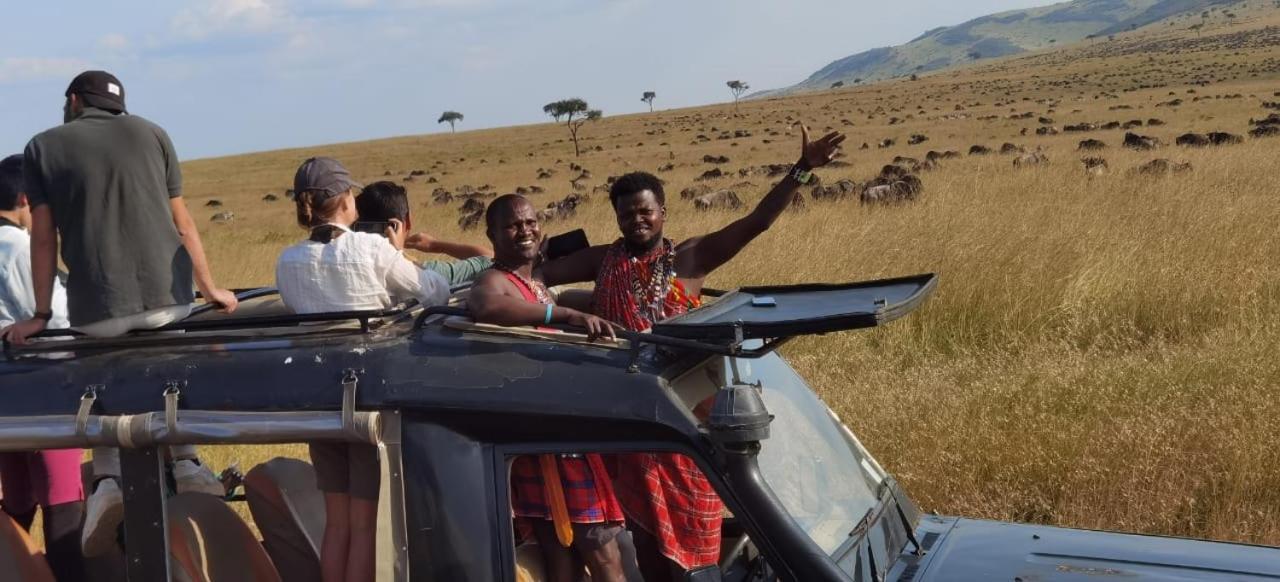 Maasai Homestay Camping Sekenani Exteriör bild